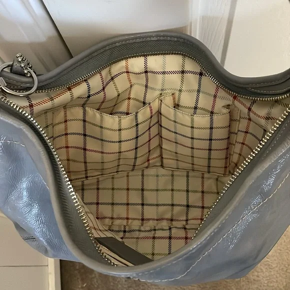 COACH Hamptons Large Gray Hobo - Picture 8 of 10